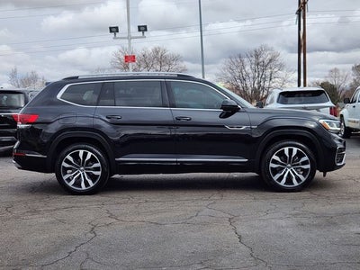 2022 Volkswagen Atlas 3.6L V6 SEL Premium R-Line