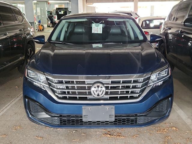 2020 Volkswagen Passat 2.0T R-Line
