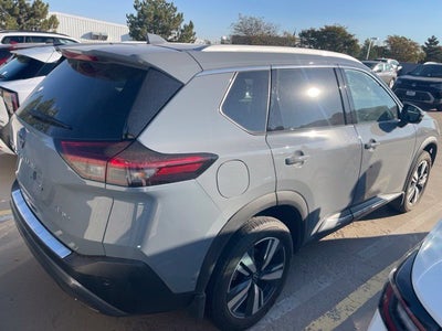 2023 Nissan Rogue Base