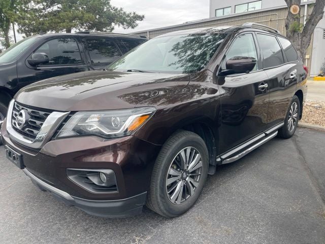 2020 Nissan Pathfinder SL