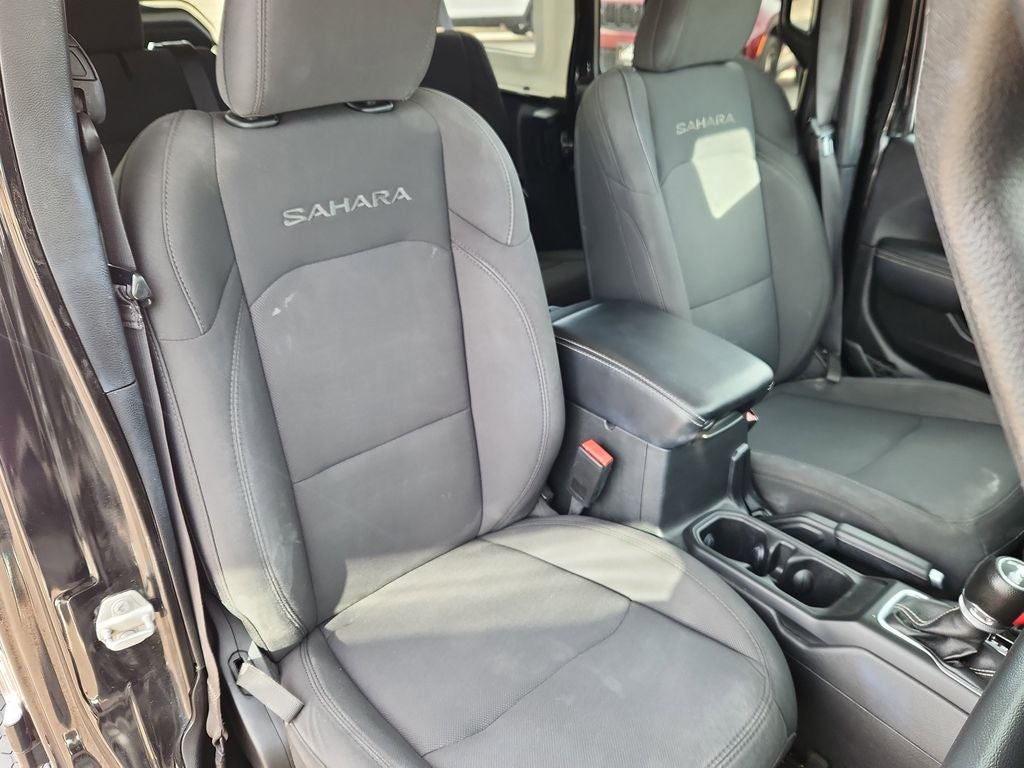 2022 Jeep Wrangler Unlimited Sahara 4x4