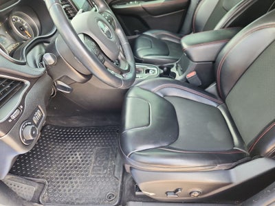 2020 Jeep Cherokee Trailhawk