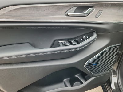 2022 Jeep Grand Cherokee L Overland 4x4