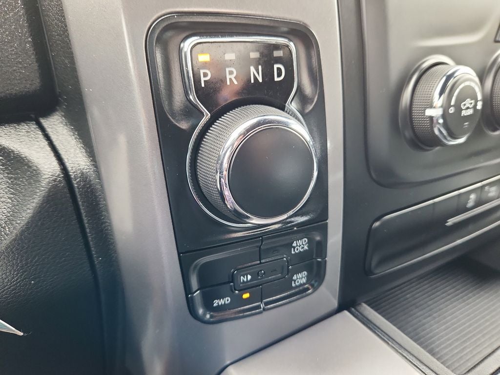 2023 RAM 1500 Classic Warlock Crew Cab 4x4 5'7' Box