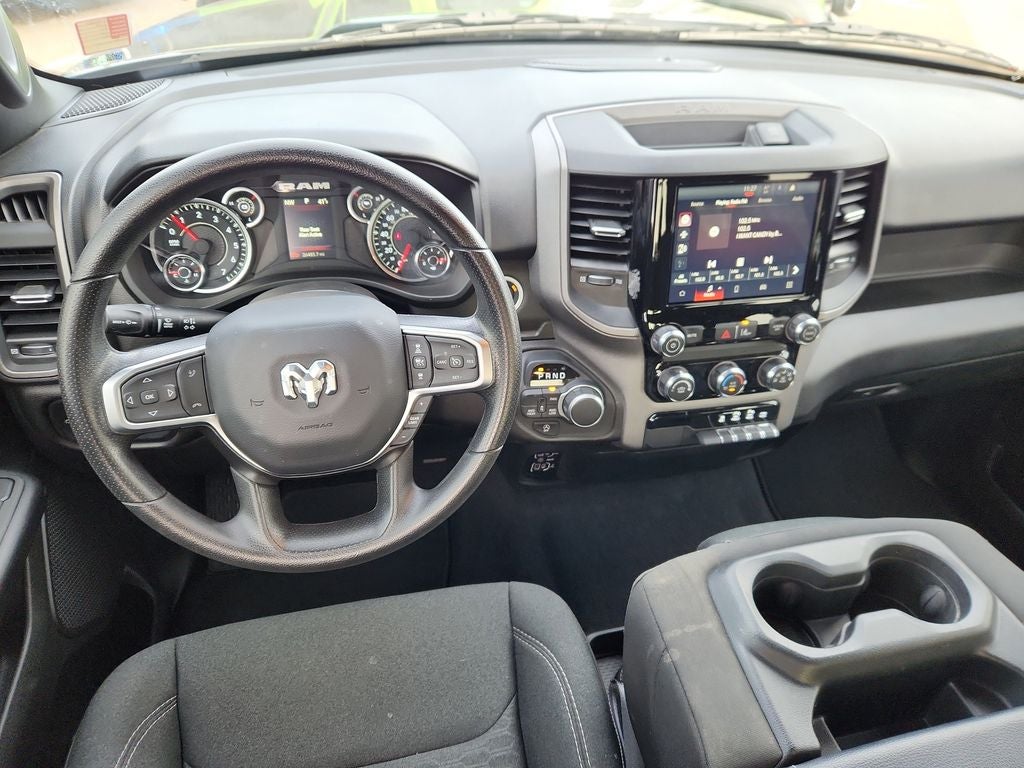 2025 RAM 1500 Tradesman Crew Cab 4x4 5'7' Box