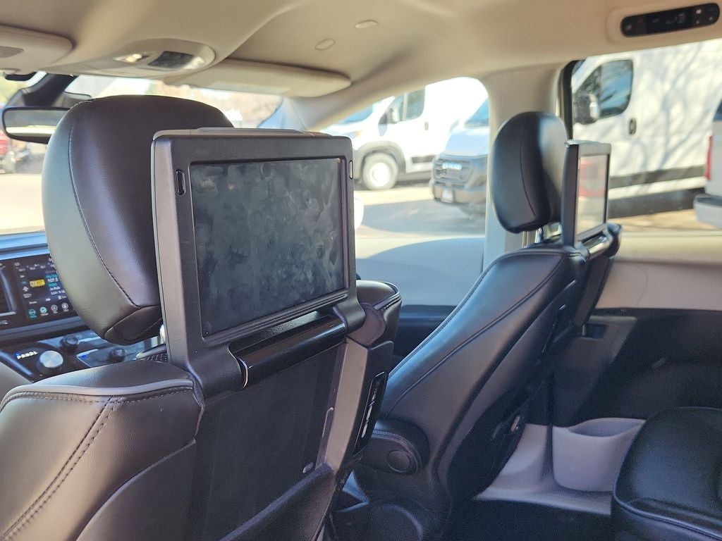 2020 Chrysler Pacifica Hybrid Limited