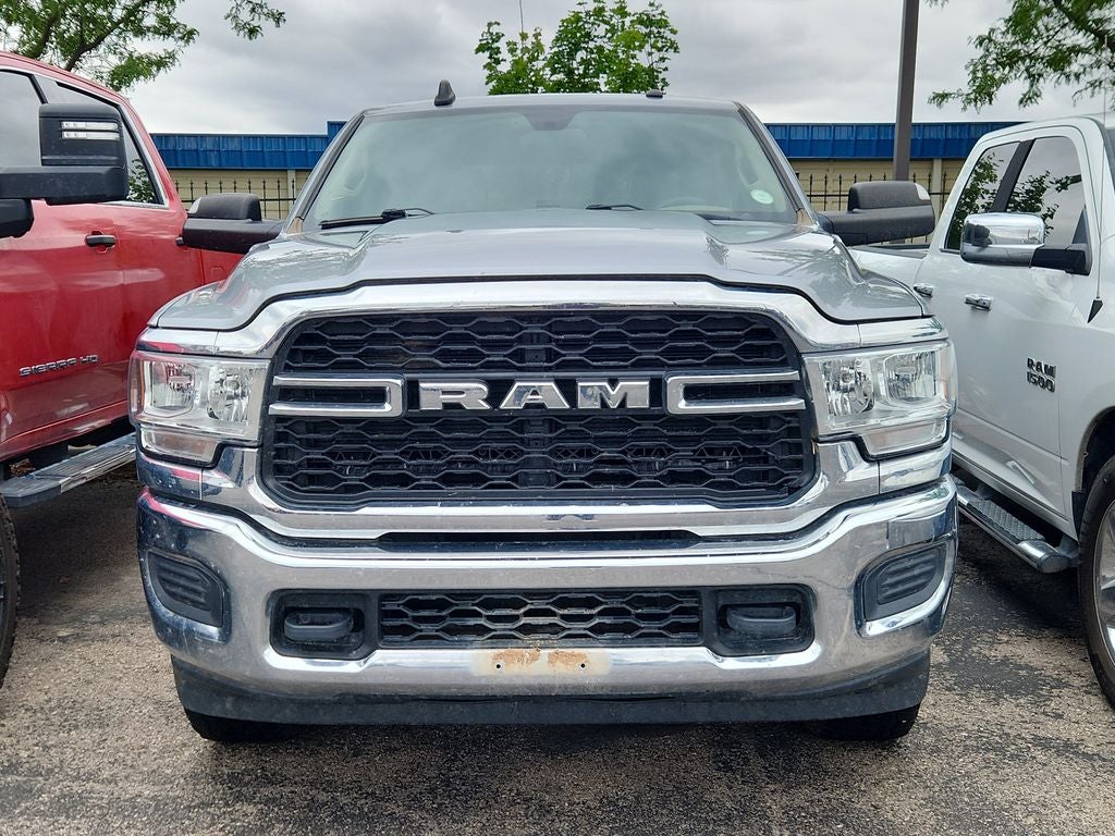 2020 RAM 2500 Tradesman Crew Cab 4x4 6'4' Box