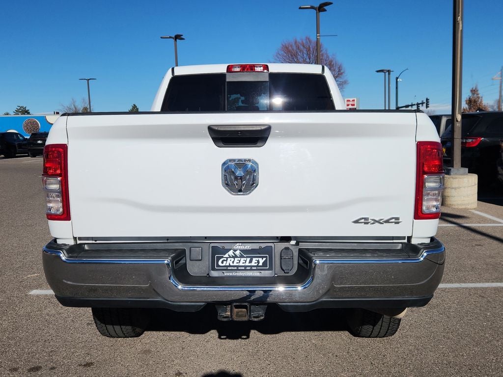 2022 RAM 2500 Tradesman Crew Cab 4x4 6'4' Box