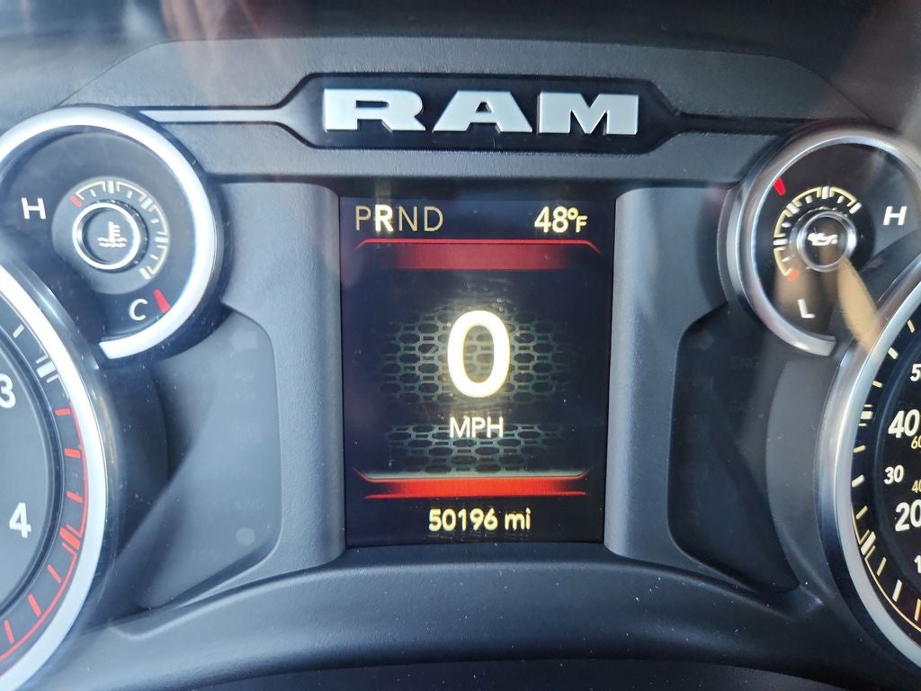 2022 RAM 2500 Tradesman Crew Cab 4x4 6'4' Box