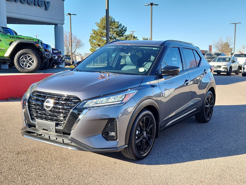 2023 Nissan Kicks SR Xtronic CVT