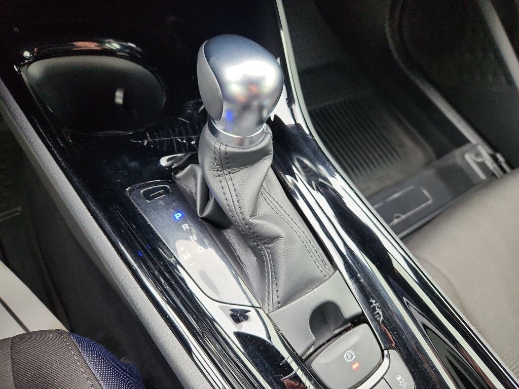 2021 Toyota C-HR XLE