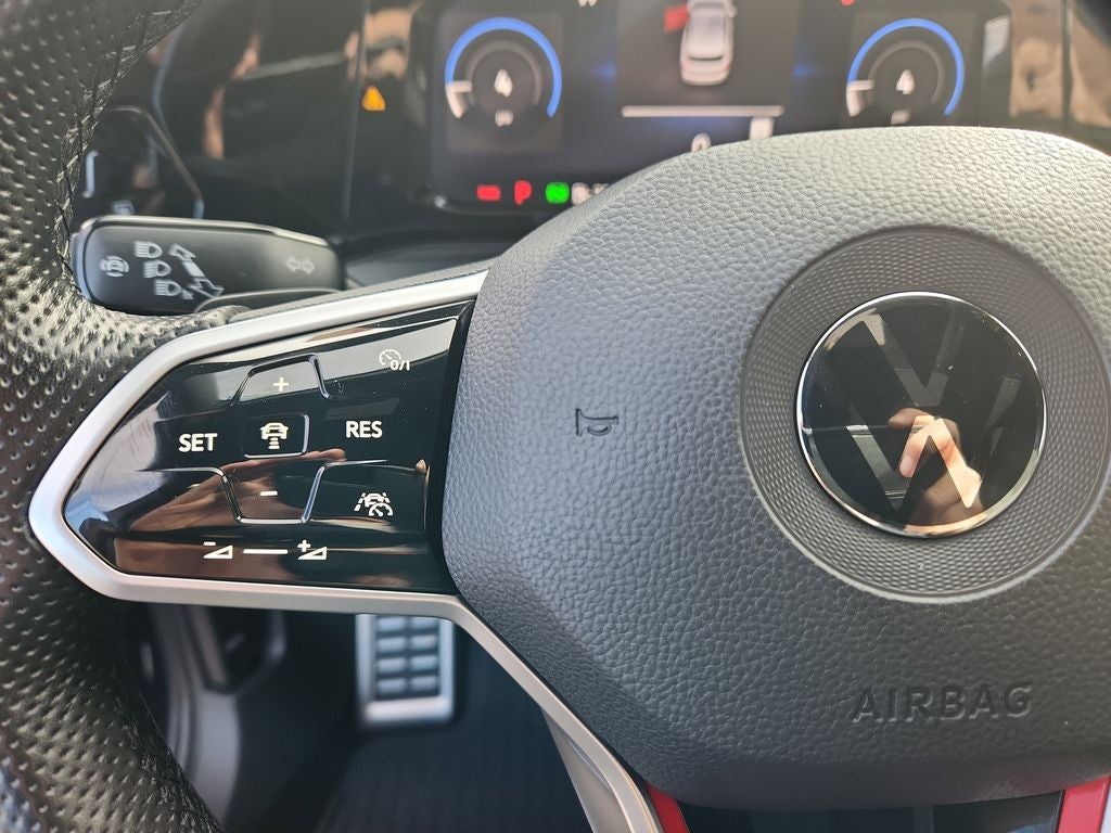 2022 Volkswagen Golf GTI 2.0T SE