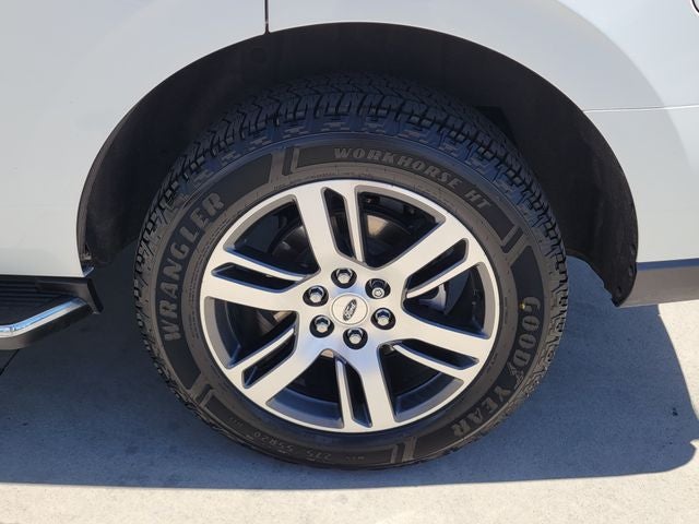 2023 Ford Expedition XLT