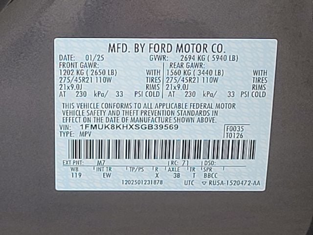 2025 Ford Explorer ST-Line