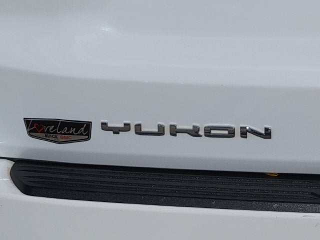 2022 GMC Yukon XL AT4