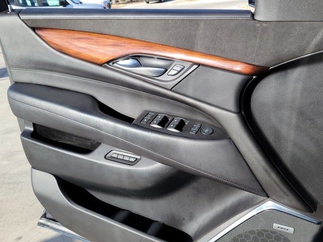 2015 Cadillac Escalade ESV Luxury