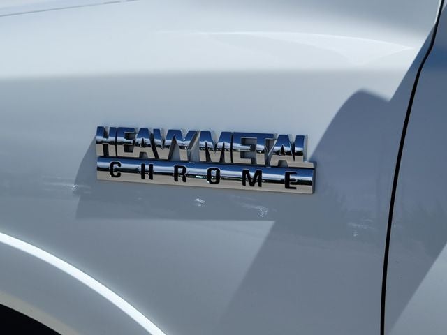 2015 Nissan Titan SV