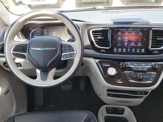 2020 Chrysler Pacifica Hybrid Limited