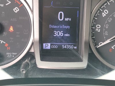 2020 Toyota Tacoma SR5 V6
