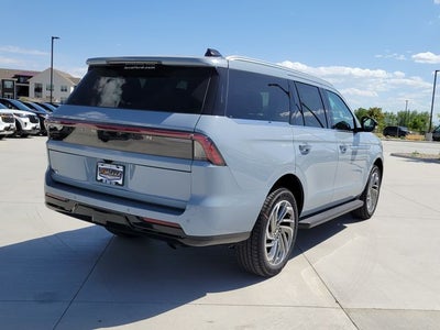 2026 Lincoln Navigator Premiere