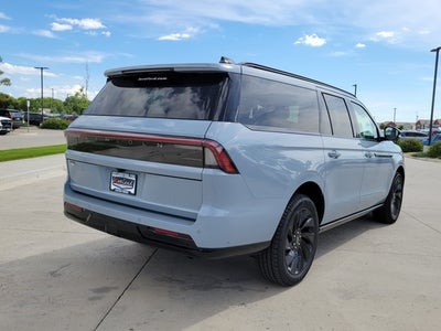 2025 Lincoln Navigator L Reserve
