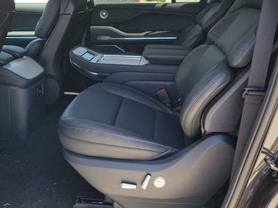 2026 Lincoln Navigator L Reserve