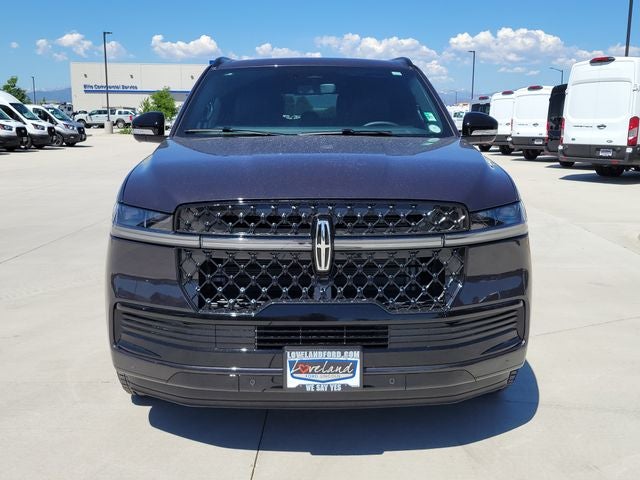 2027 Lincoln Navigator L Reserve