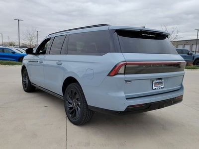 2026 Lincoln Navigator L Reserve