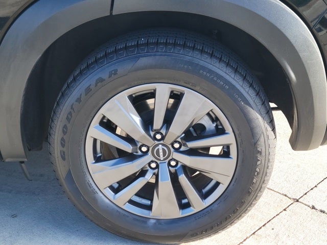 2022 Nissan Pathfinder S