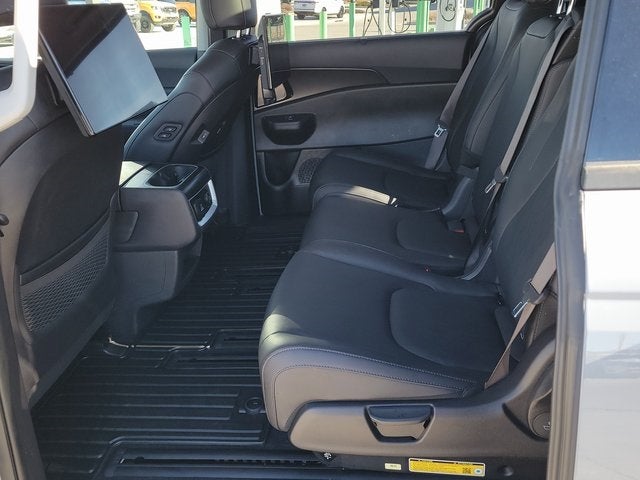 2025 Kia Carnival Hybrid SX