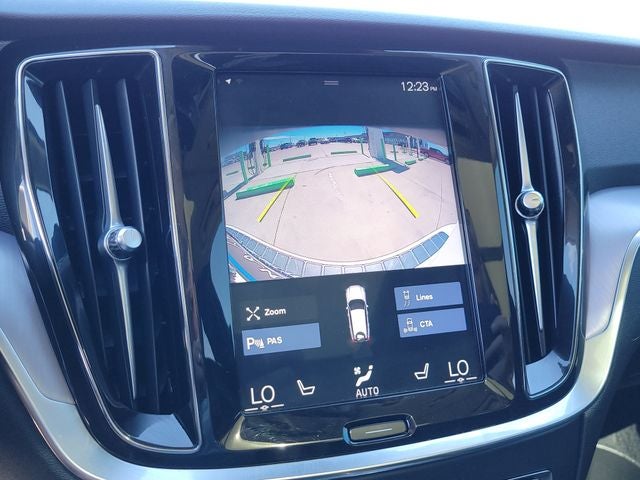 2020 Volvo V60 Cross Country T5