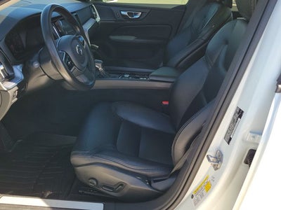 2020 Volvo V60 Cross Country T5