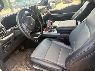 2023 Ford F-150 Lightning LARIAT