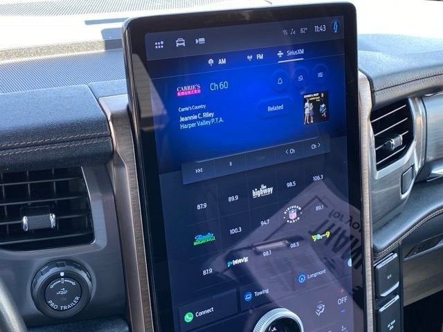 2023 Ford F-150 Lightning LARIAT