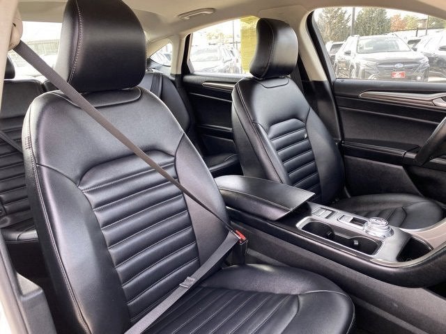 2019 Ford Fusion SEL