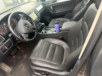 2016 Volkswagen Touareg Lux