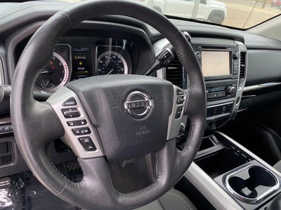 2017 Nissan Titan SV