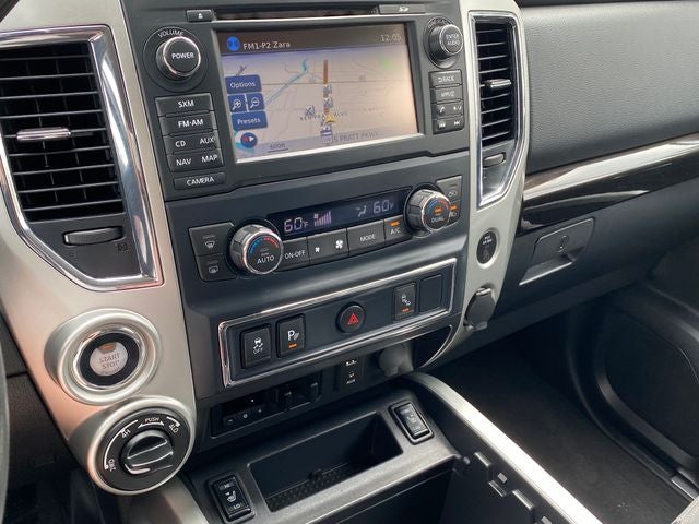 2017 Nissan Titan SV