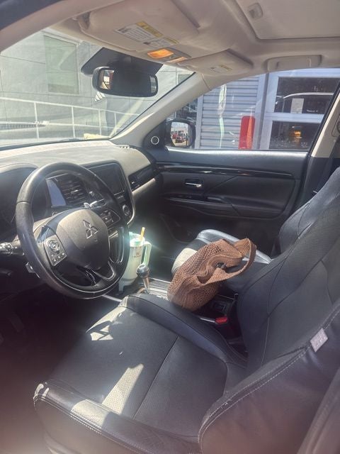 2017 Mitsubishi Outlander GT