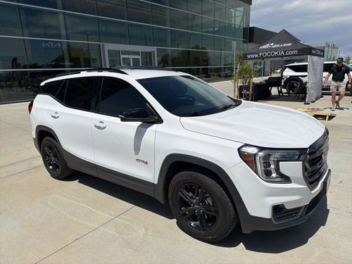 2023 GMC Terrain AT4