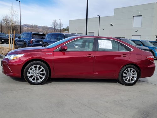 2017 Toyota Camry Hybrid XLE