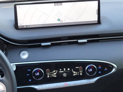 2025 Genesis GV70 2.5T