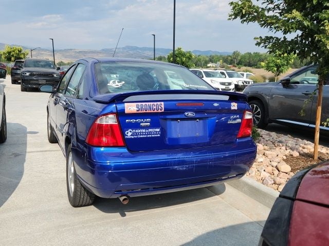 2005 Ford Focus ZX4