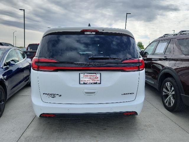 2025 Chrysler Pacifica Limited