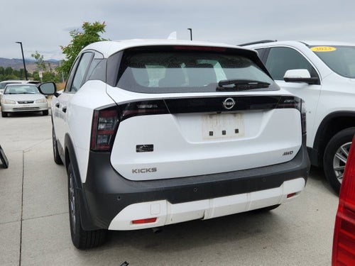2025 Nissan Kicks S