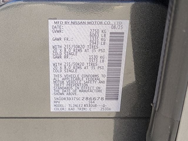 2025 Nissan Pathfinder Platinum