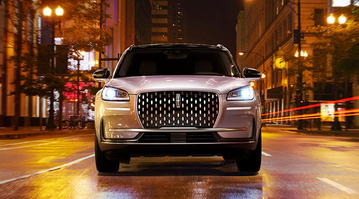 The striking grille of a 2024 Lincoln Corsair® SUV is shown. | Loveland Lincoln in Loveland CO