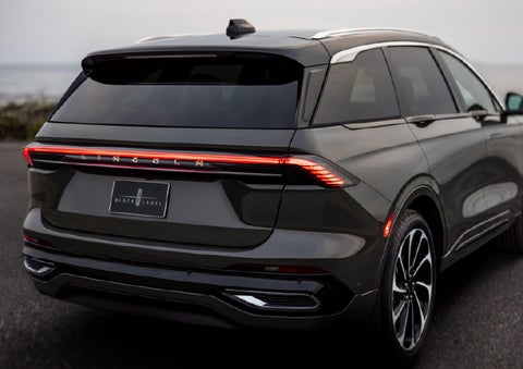 The rear of a 2025 Lincoln Black Label Nautilus® SUV displays full LED rear lighting. | Loveland Lincoln in Loveland CO