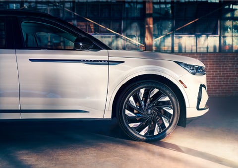 The wheels of the available Jet Appearance Package are highlighted. | Loveland Lincoln in Loveland CO