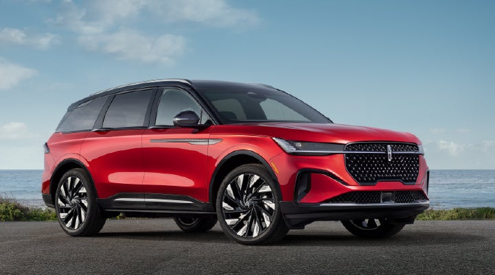 A 2026 Lincoln Nautilus® Reserve model is shown with the stylish available Jet Appearance Package. | Loveland Lincoln in Loveland CO